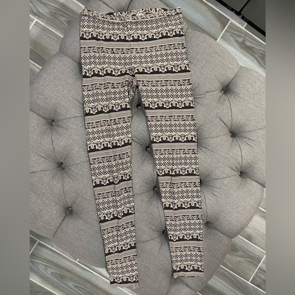 Forever 21 Leggings - Size Medium - Black & Brown/Tan